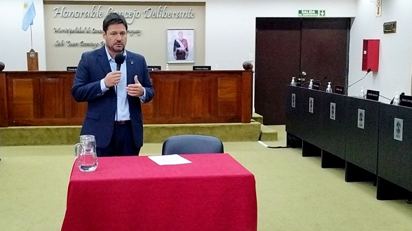 Desde Concepción Del Uruguay, analizan el impacto de la renuncia del viceintendente de esa ciudad